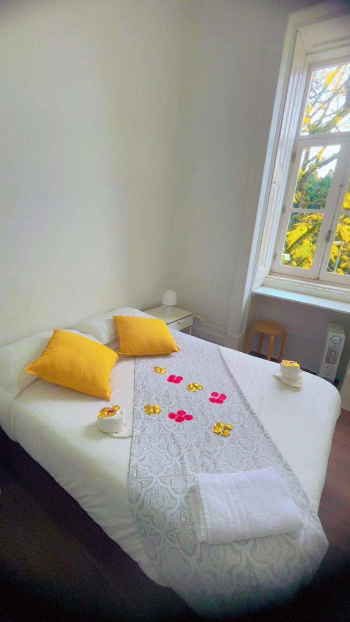 Ww Hostel & Suites Coimbra Exterior photo