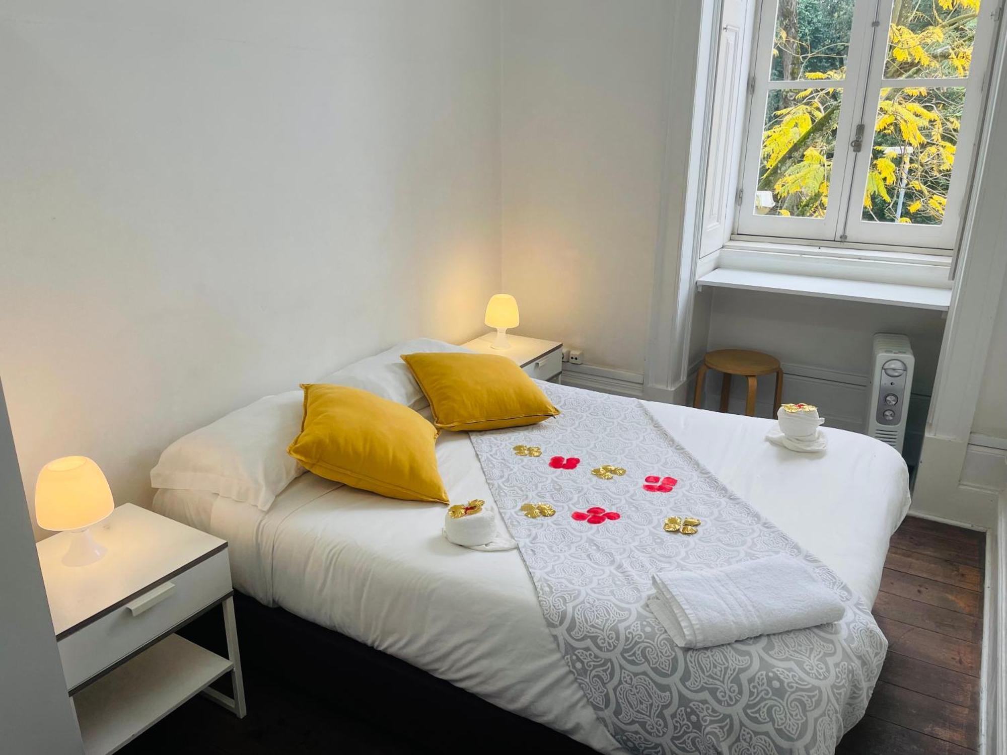 Ww Hostel & Suites Coimbra Exterior photo